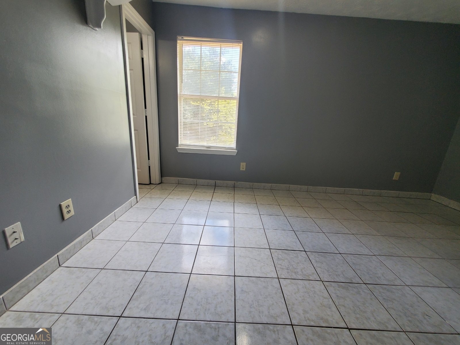 110 Portsmouth Avenue Hampton - 6