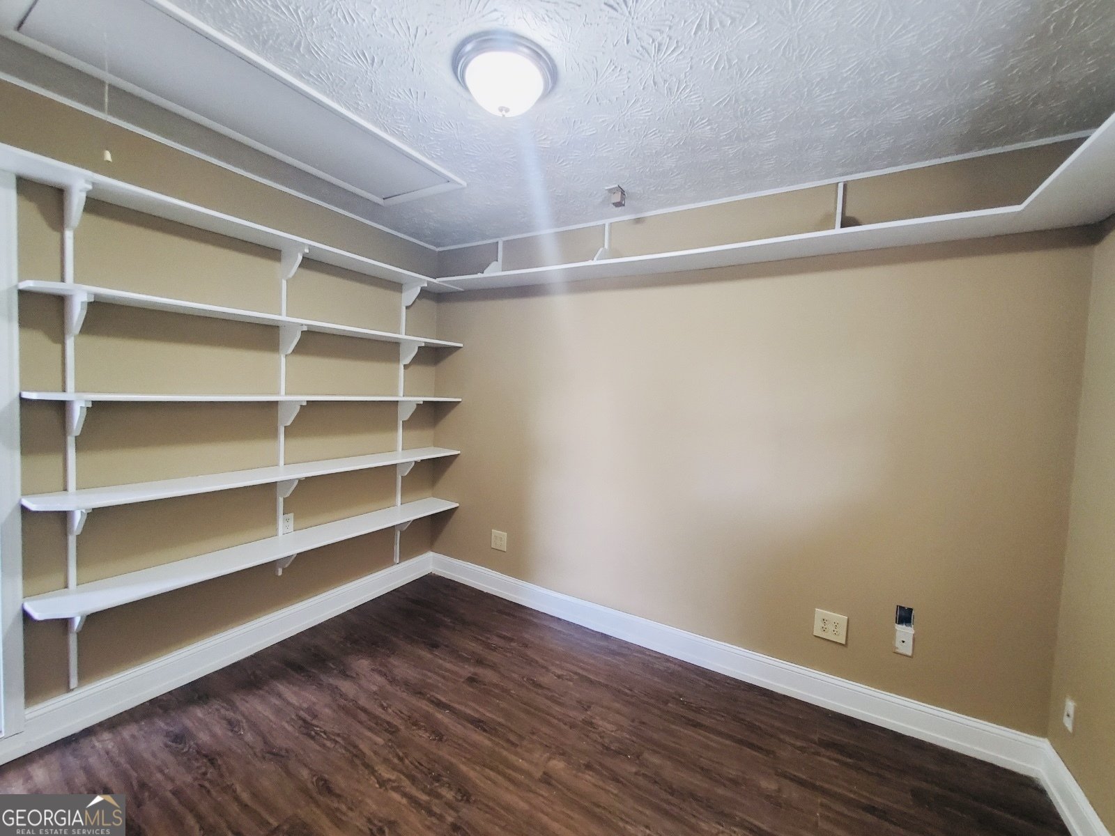 110 Portsmouth Avenue Hampton - 9