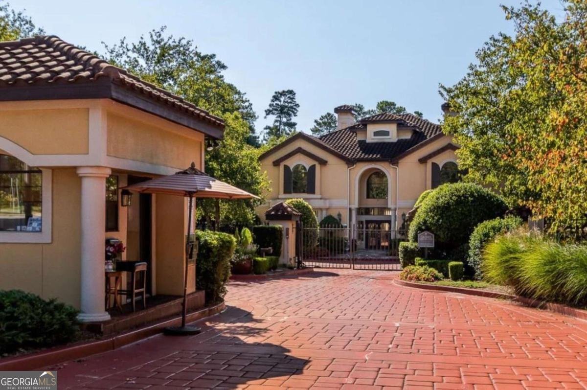 3777 Peachtree Road Atlanta - 18