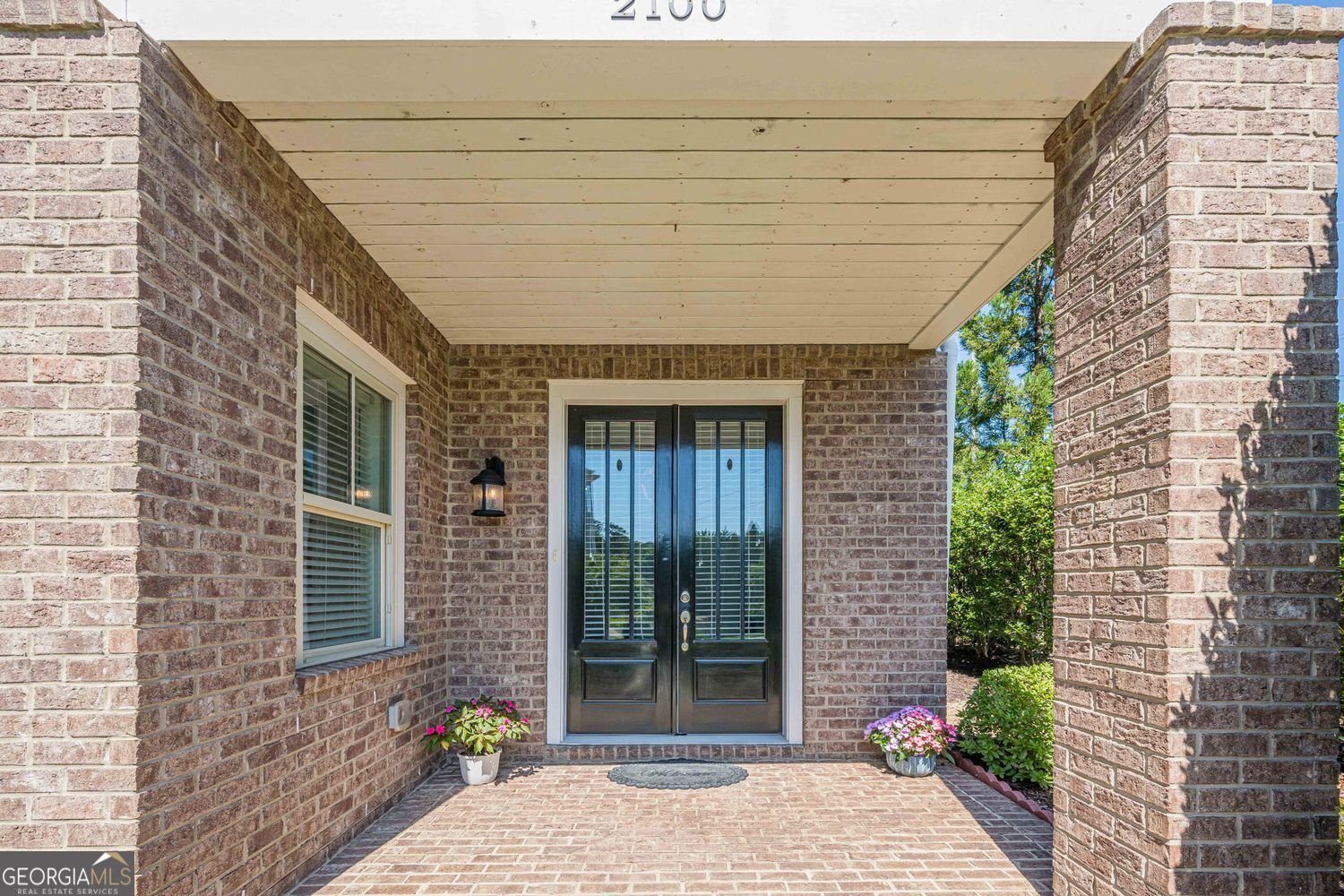 2100 Kensley Drive Milton - 2