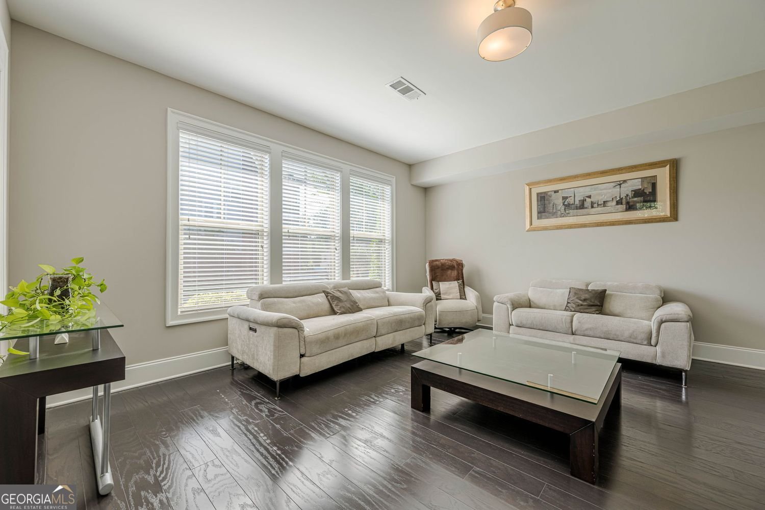 2100 Kensley Drive Milton - 3