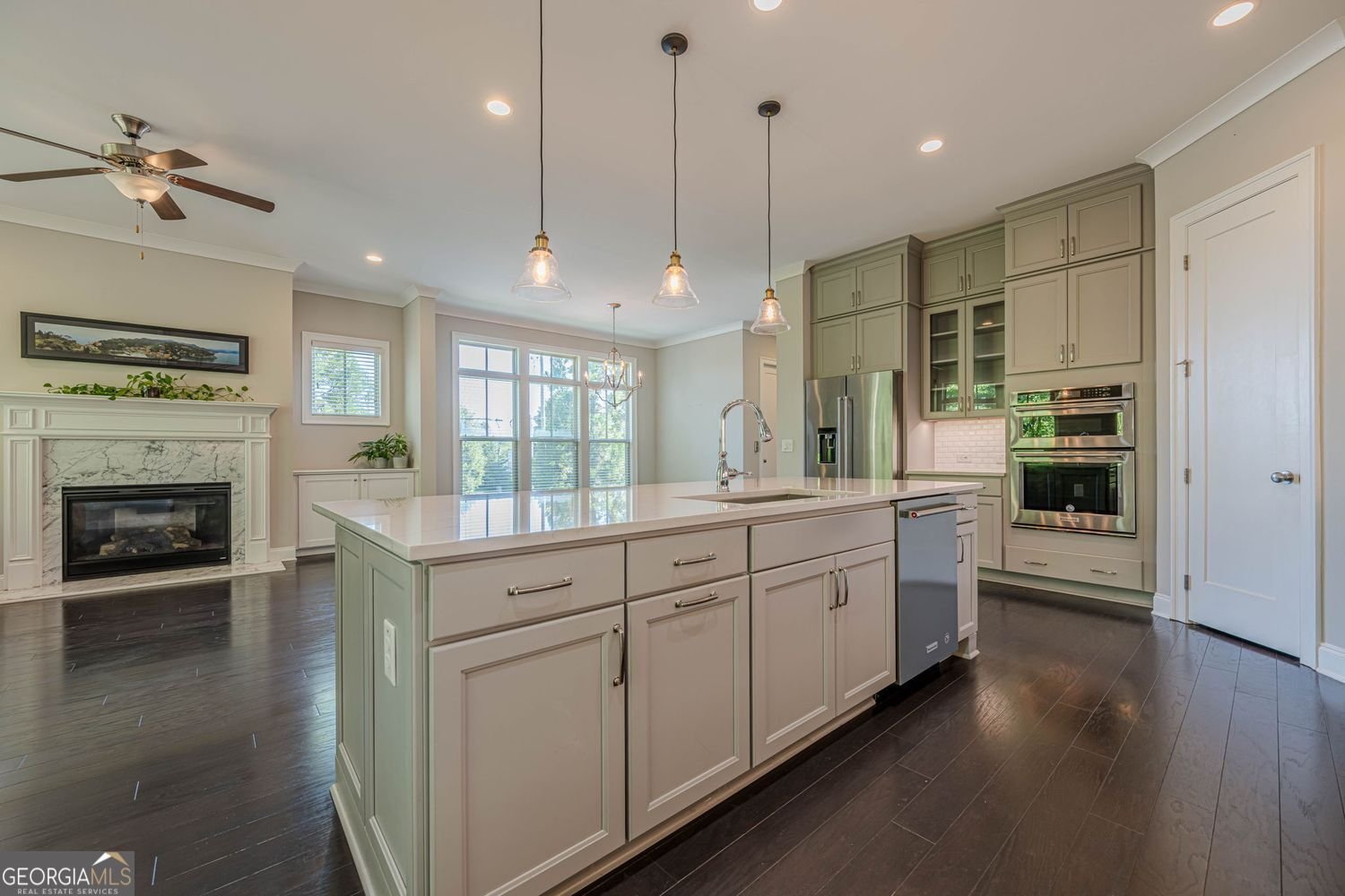 2100 Kensley Drive Milton - 33