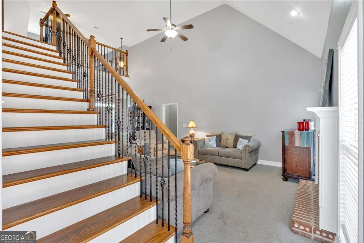 76 Colonial Circle Cartersville - 4