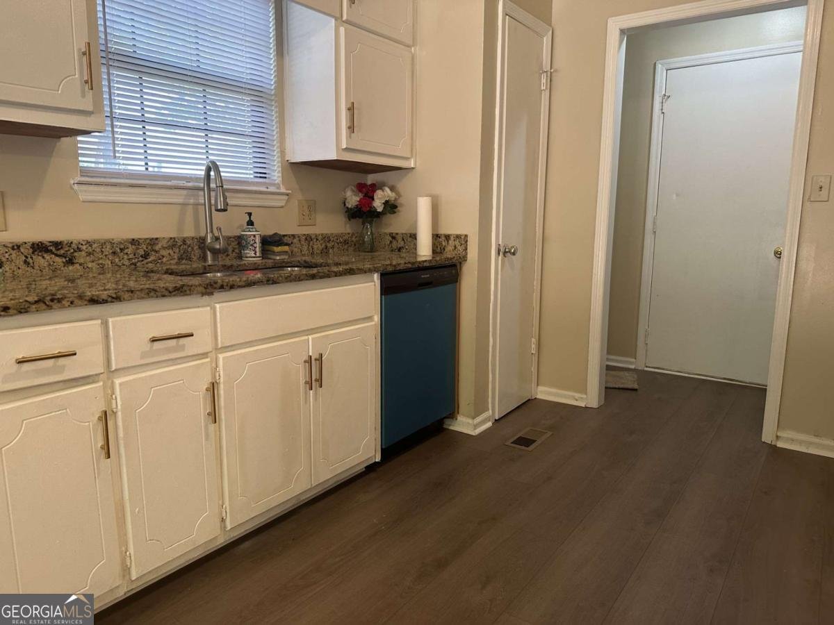 7461 Cardinal Way Riverdale - 6
