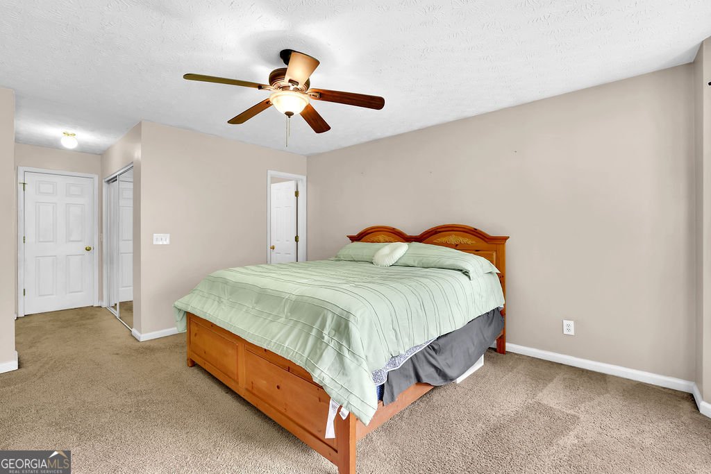 670 Chantress Court Milton - 11