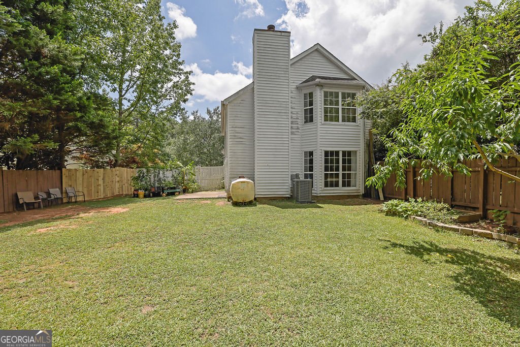 670 Chantress Court Milton - 17