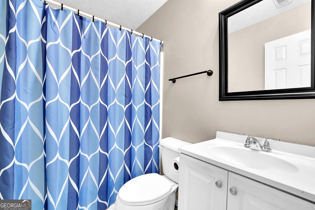 670 Chantress Court Milton - 23