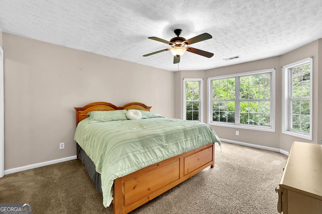 670 Chantress Court Milton - 24
