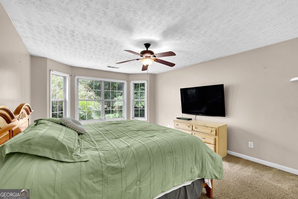 670 Chantress Court Milton - 27