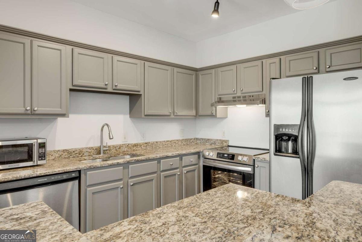 2230 Cheshire Bridge Road Atlanta - 23