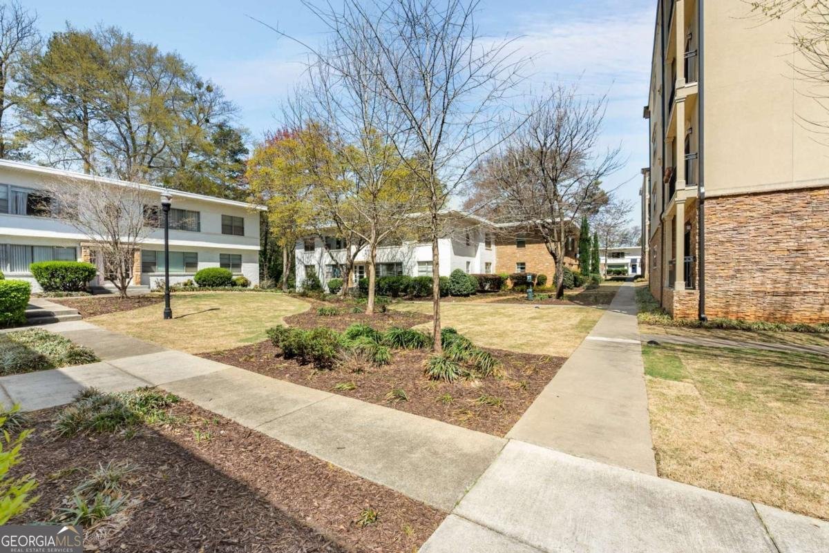 2230 Cheshire Bridge Road Atlanta - 28