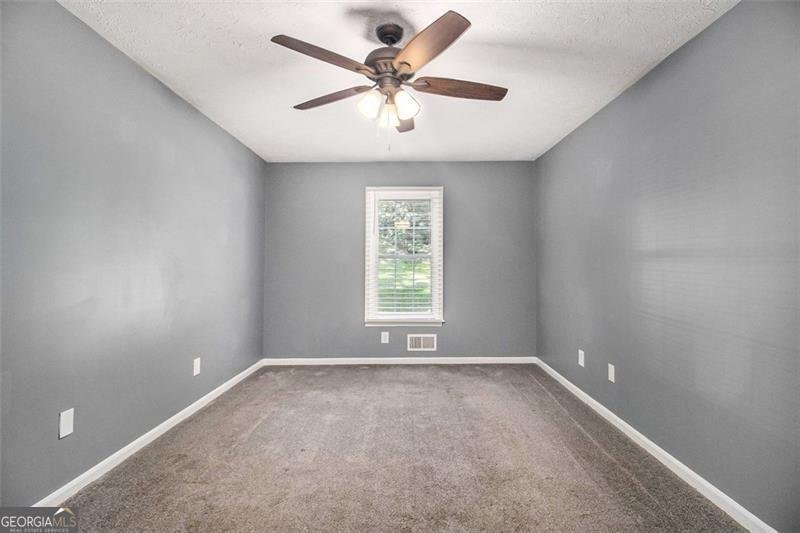 5862 SIMONE Stone Mountain - 10