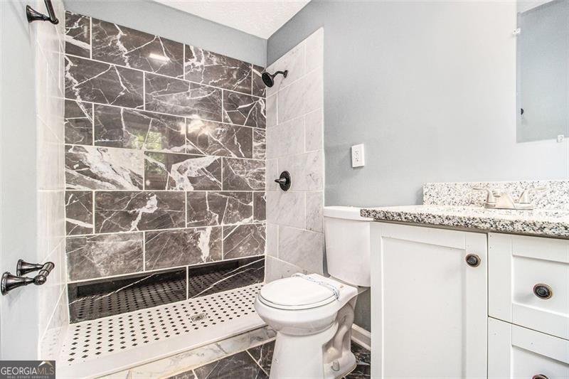 5862 SIMONE Stone Mountain - 12