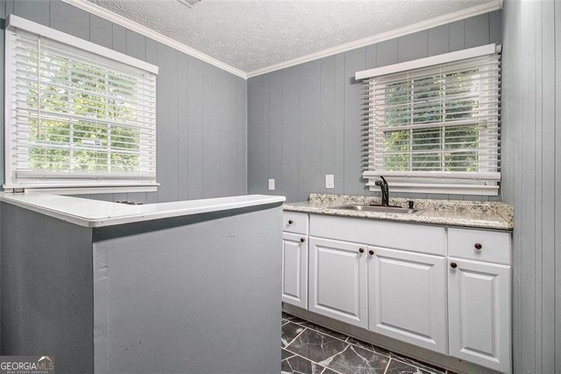 5862 SIMONE Stone Mountain - 21