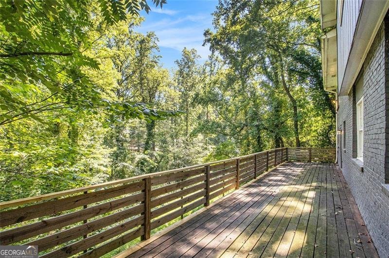 5862 SIMONE Stone Mountain - 25