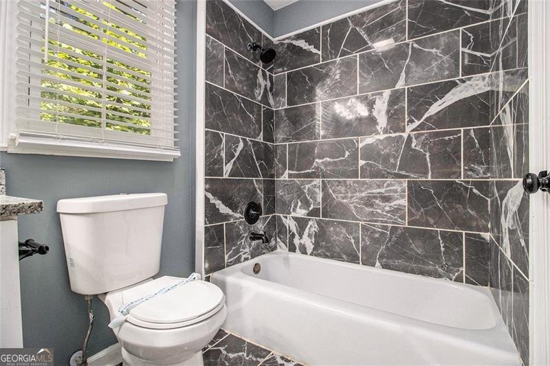 5862 SIMONE Stone Mountain - 4