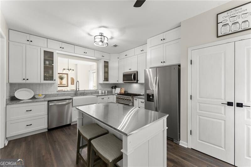 915 Santa Anita Drive Woodstock - 3