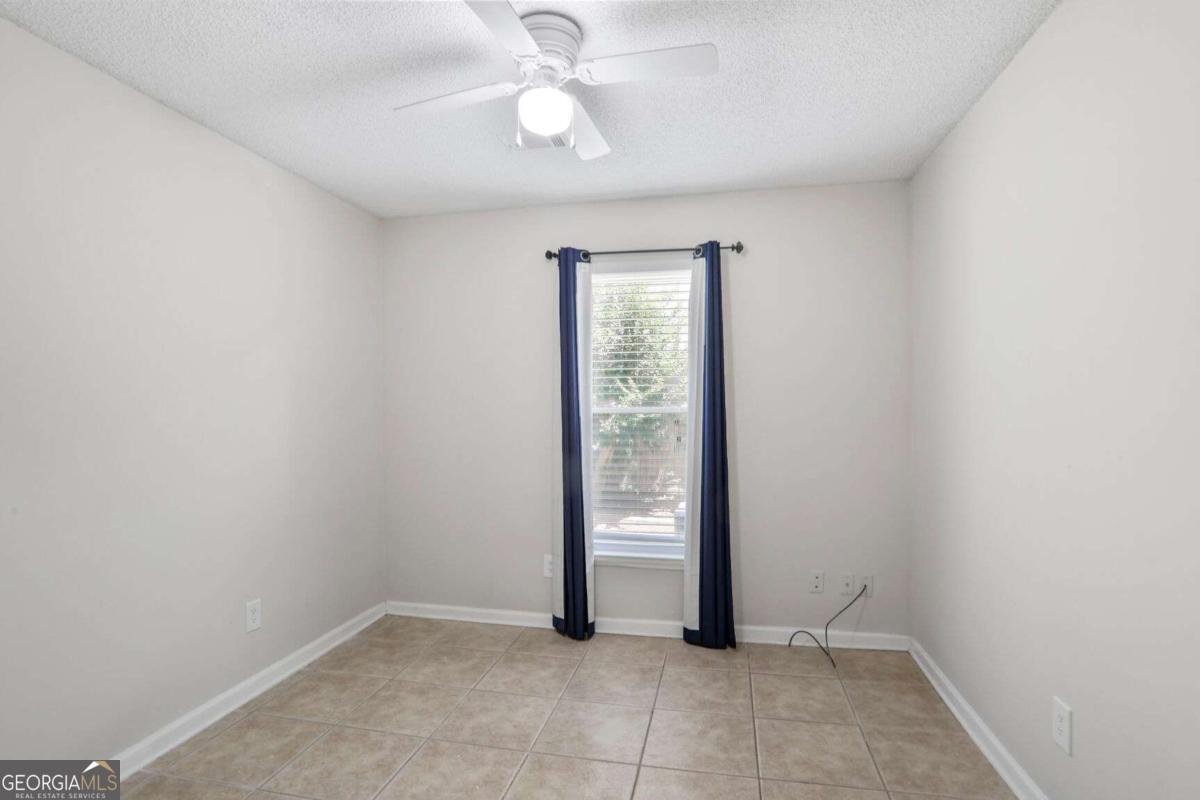 3756 Old Oak Court Powder Springs - 10