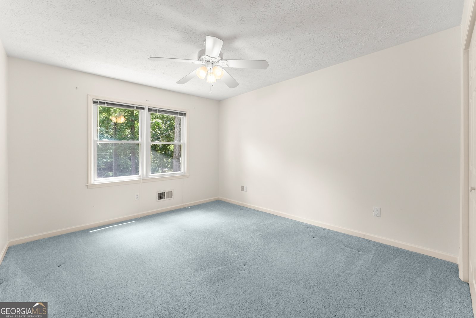 3663 Stonelake Court Lilburn - 37