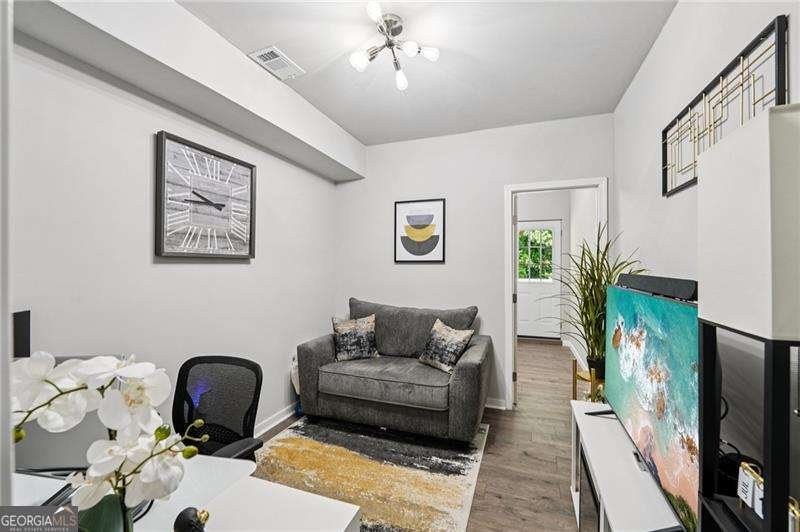 3167 Stonegate Drive Atlanta - 38