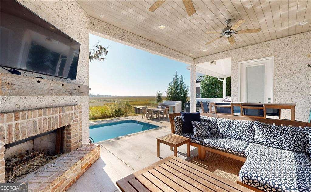 305 Yacht Club Lane St. Simons - 10