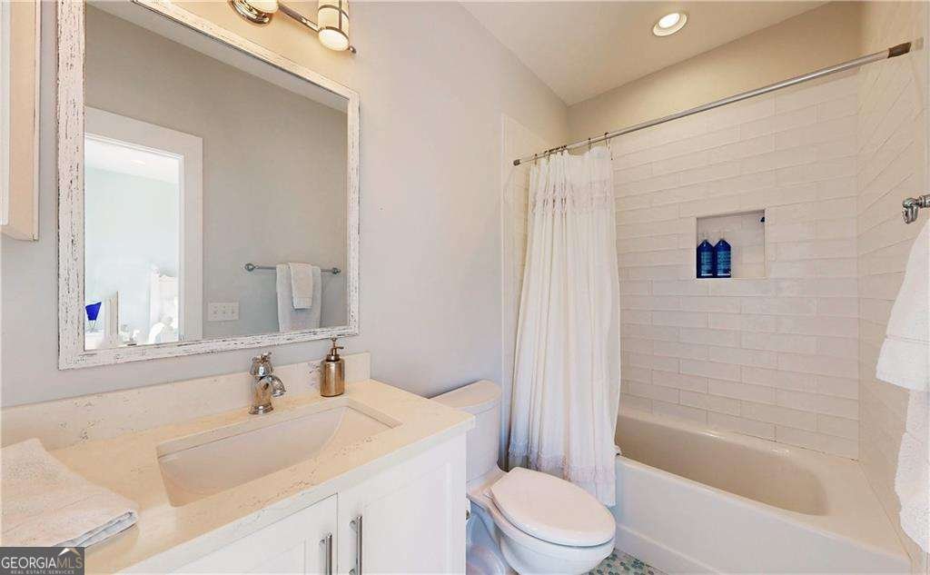 305 Yacht Club Lane St. Simons - 30