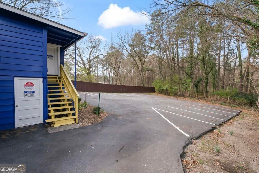 2431 Fairburn Road Atlanta - 24
