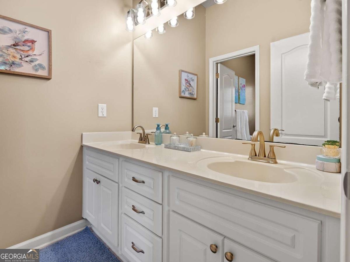 1156 Lexington Ridge Road Hoschton - 33