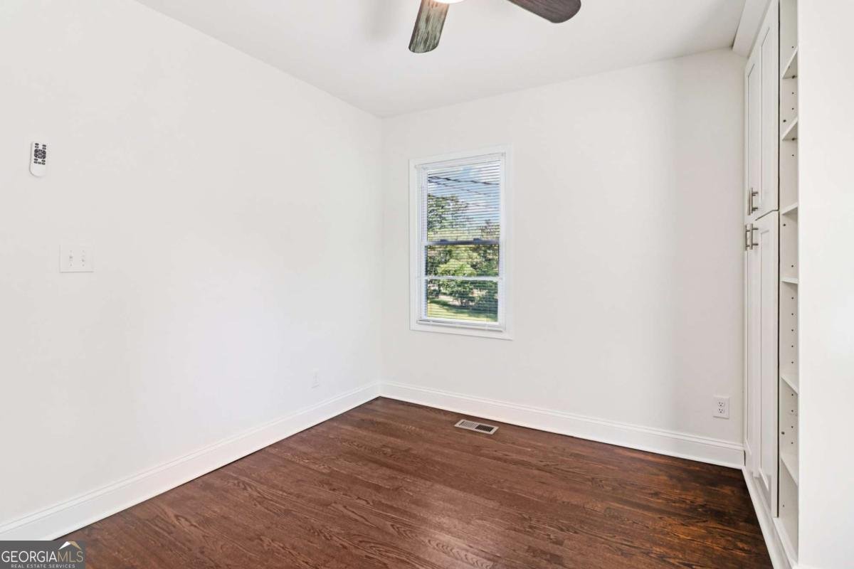 914 Clay Road Mableton - 1
