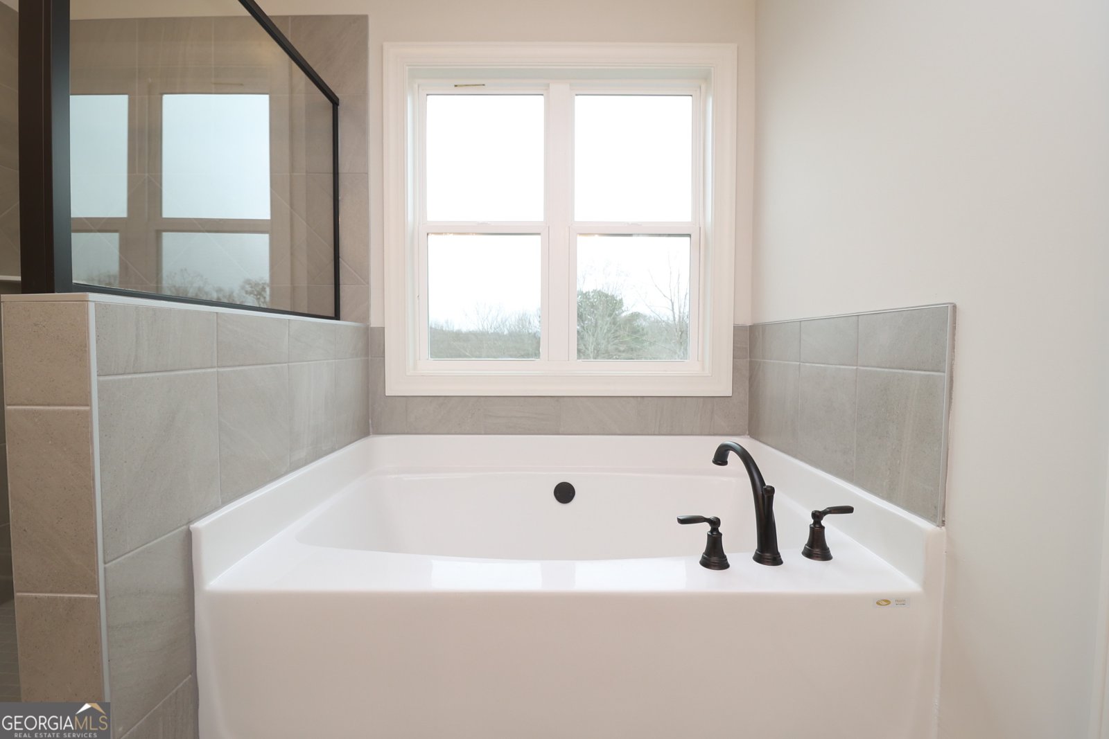 284 Macewan Circle Winder - 25