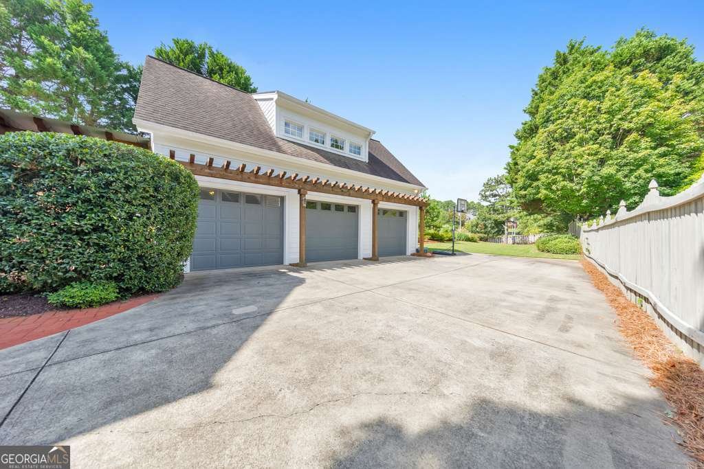 3901 Hazelhurst Drive Marietta - 26