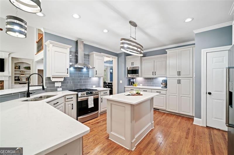 2111 HOLLOWBROOKE Way Acworth - 4
