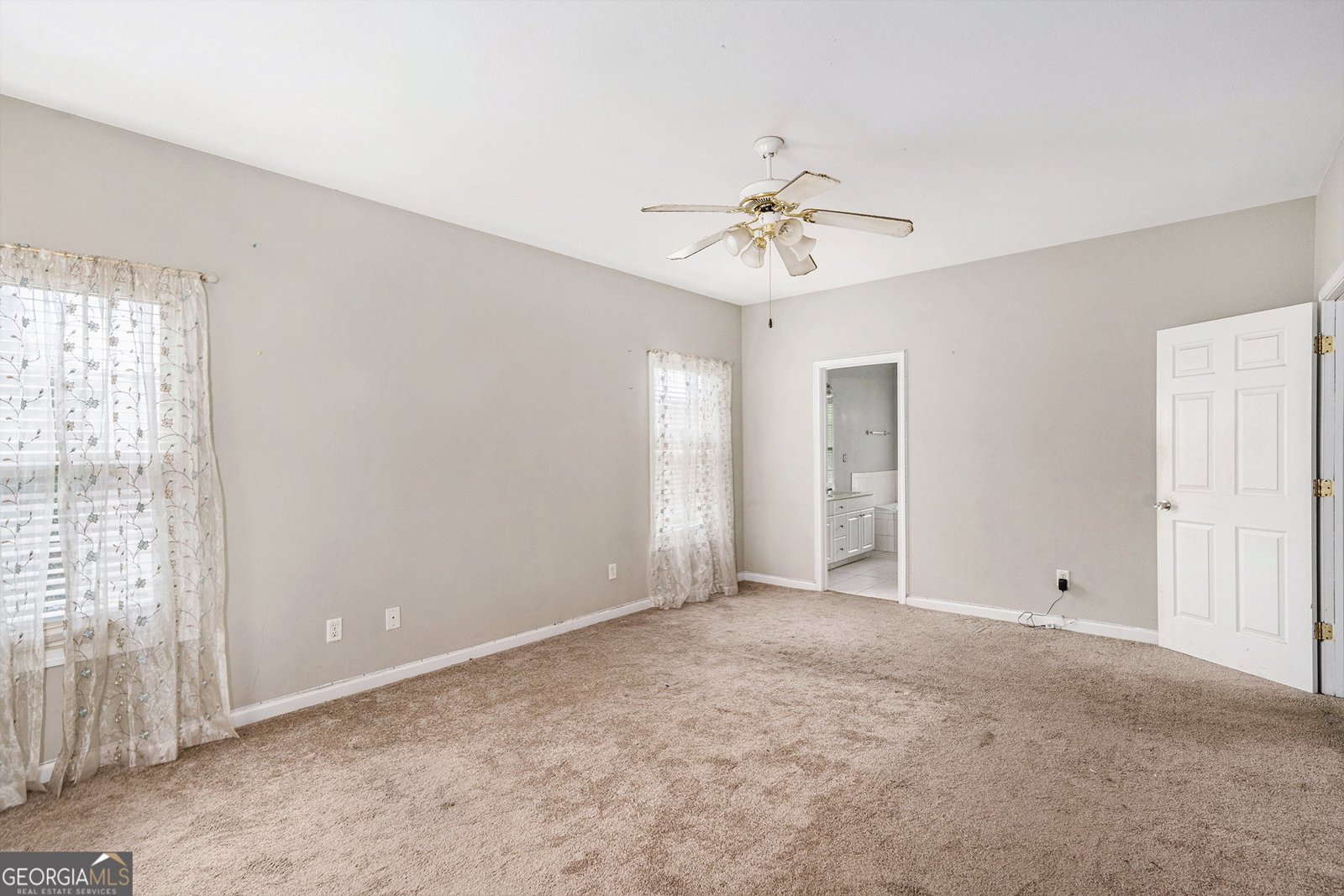 284 Valley Way Hampton - 19