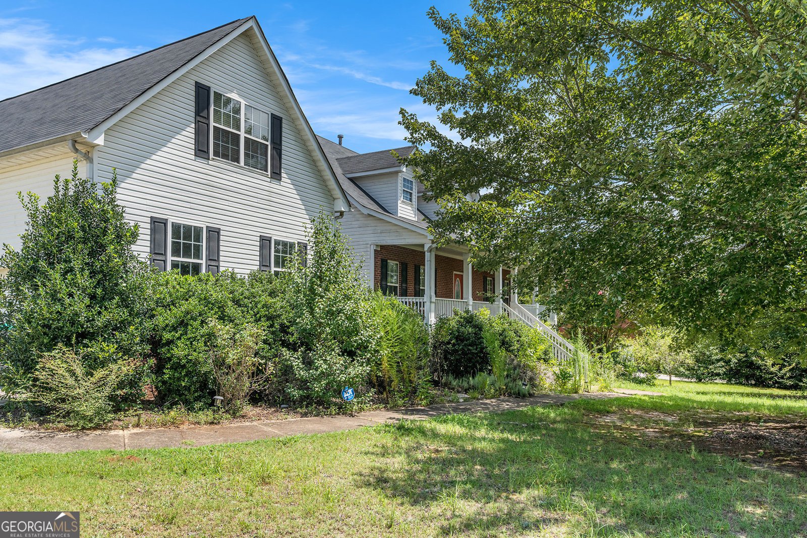 284 Valley Way Hampton - 2