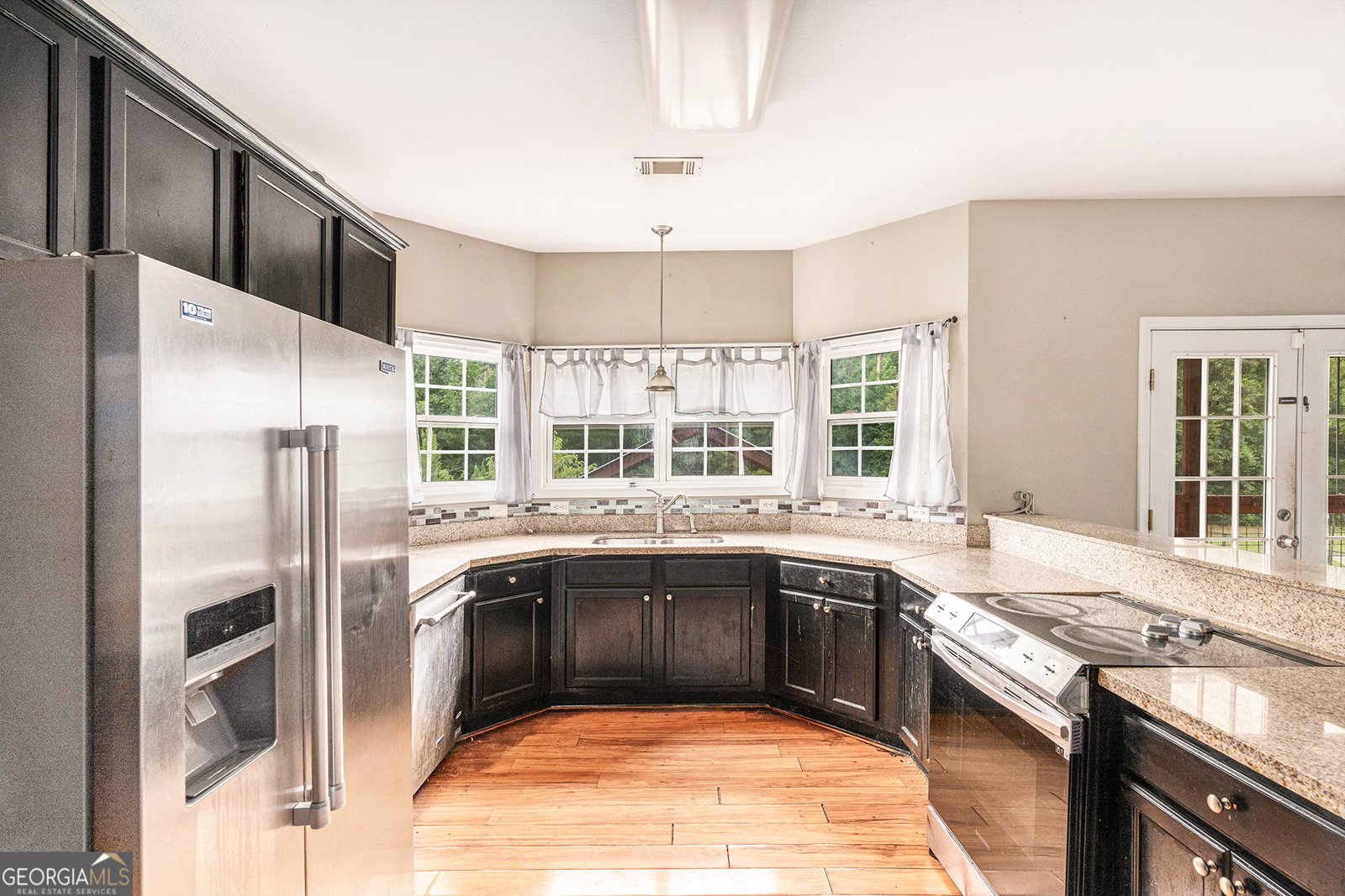 284 Valley Way Hampton - 9