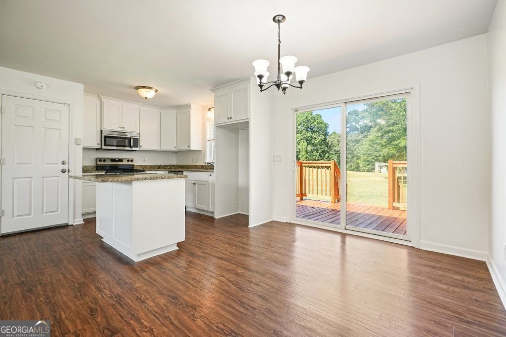 18 Saddle Lane Cartersville - 3