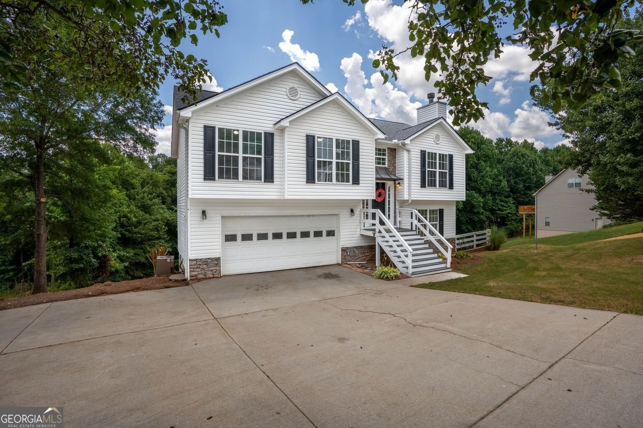 250 CEDAR HOLLOW Drive Talmo - 40