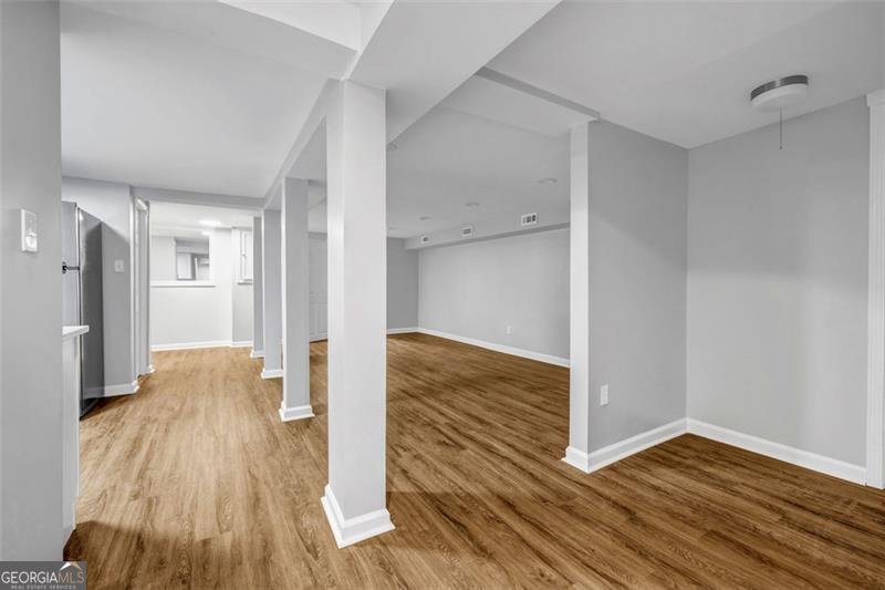 1008 LINDRIDGE Drive Atlanta - 18