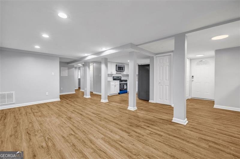 1008 LINDRIDGE Drive Atlanta - 19
