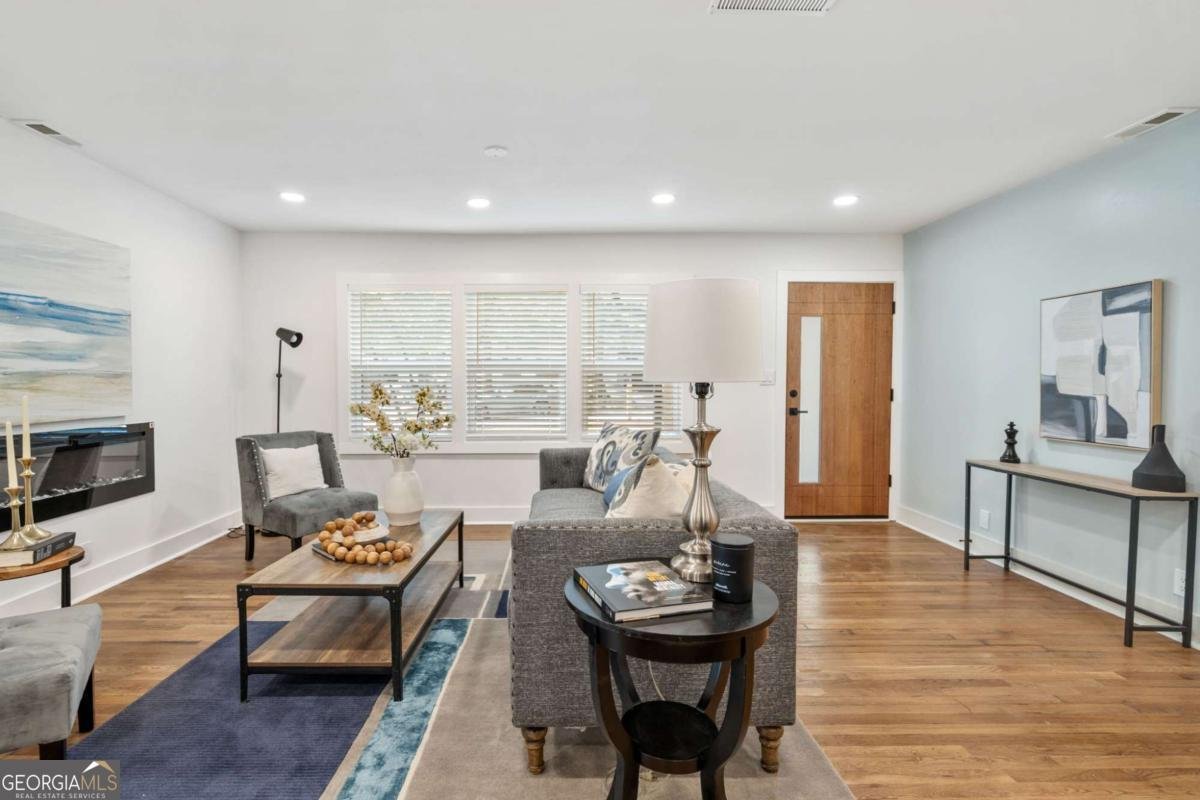 2736 Claire Terrace Decatur - 5