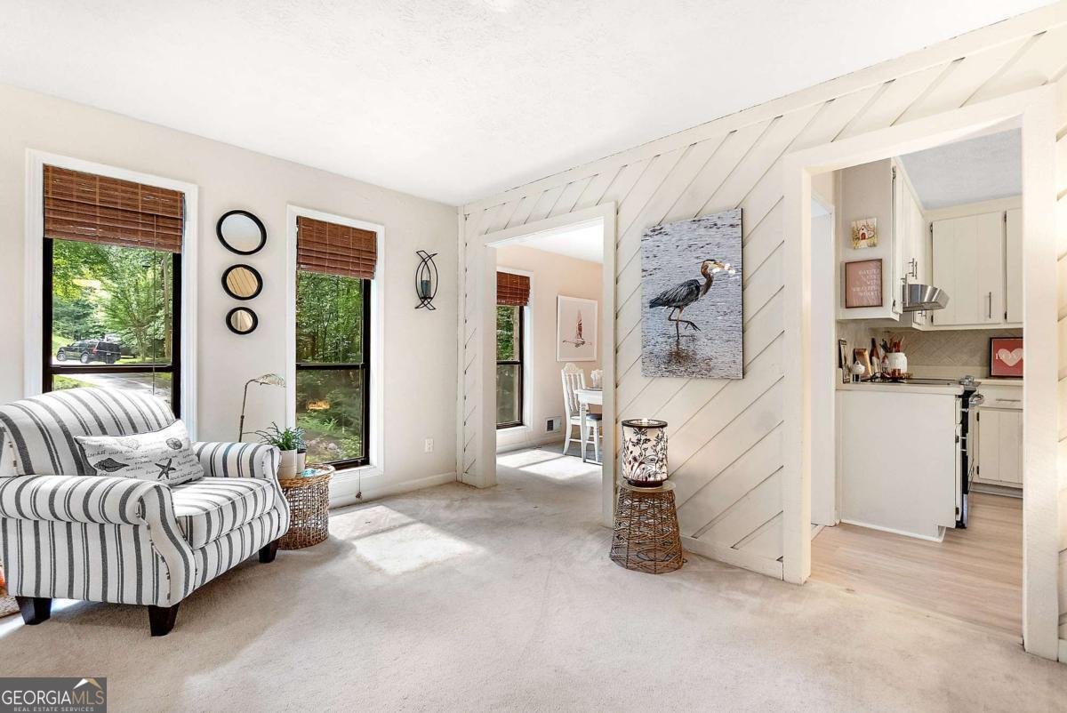 706 Magnolia Way Woodstock - 11