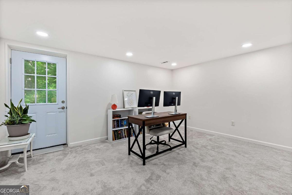 706 Magnolia Way Woodstock - 22