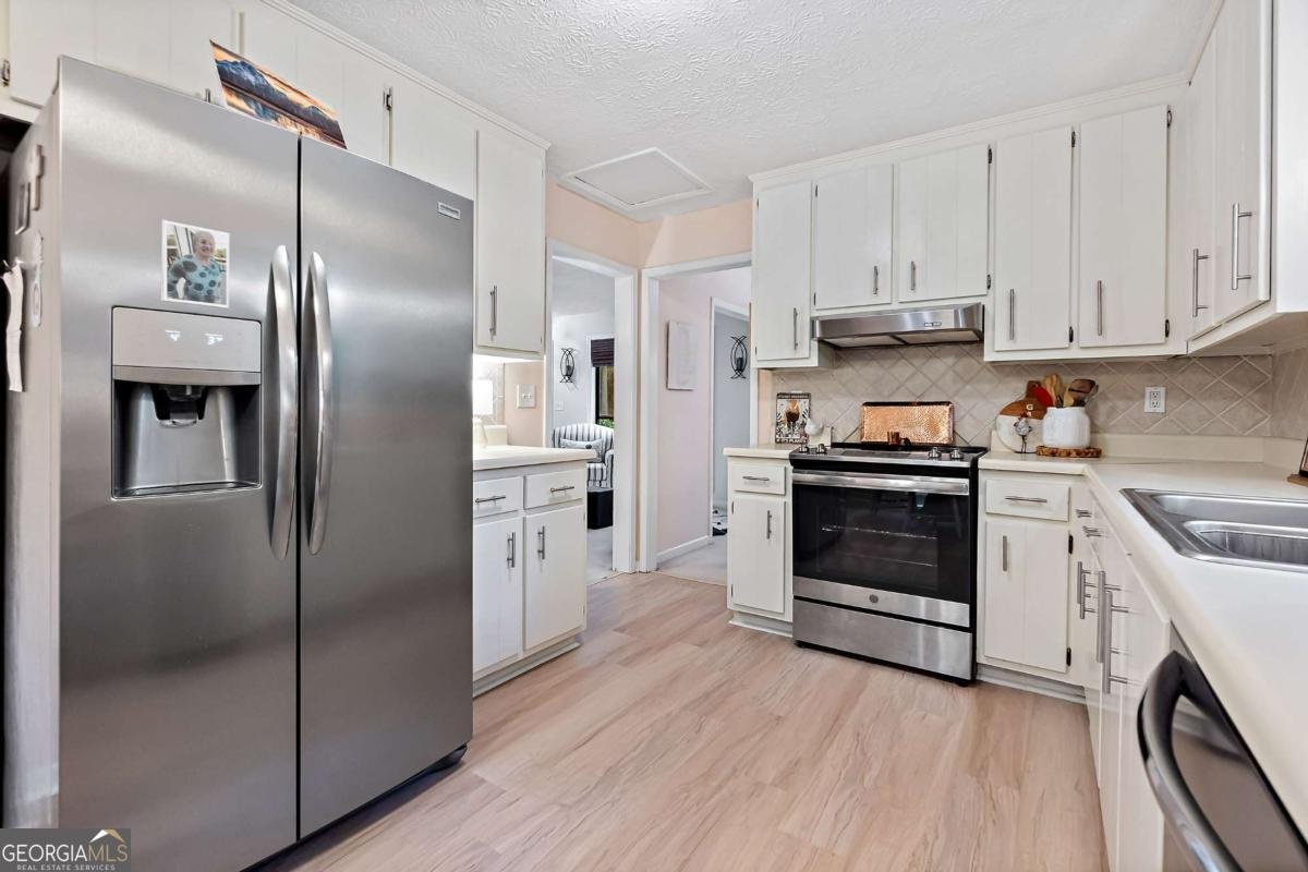 706 Magnolia Way Woodstock - 8