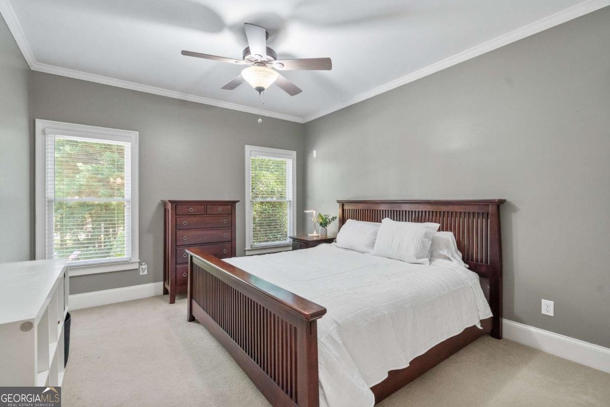 1035 Autumn Close Milton - 21