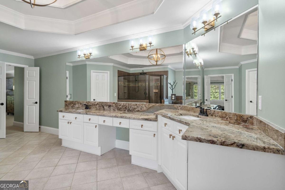 1035 Autumn Close Milton - 27