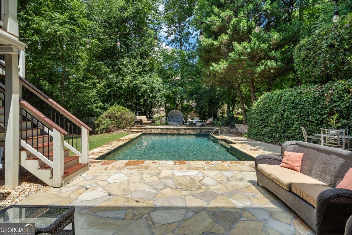 1035 Autumn Close Milton - 44