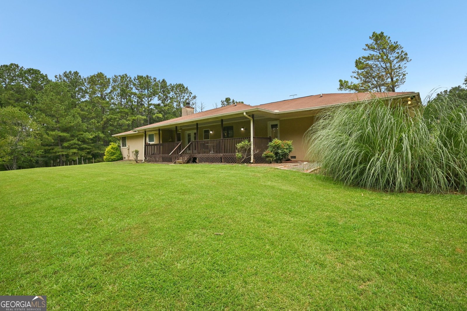 642 Lester Road Fayetteville - 1