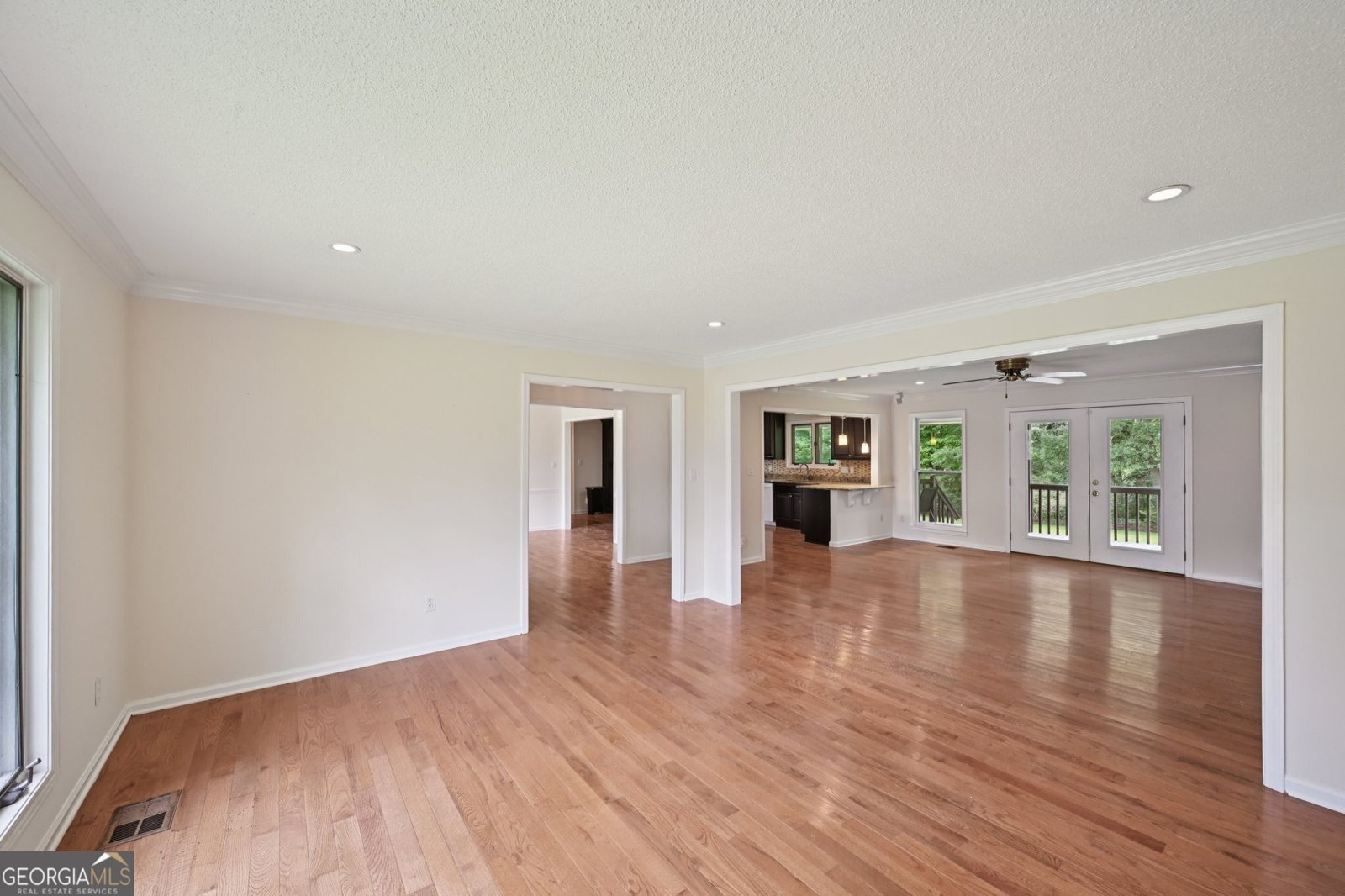 642 Lester Road Fayetteville - 19