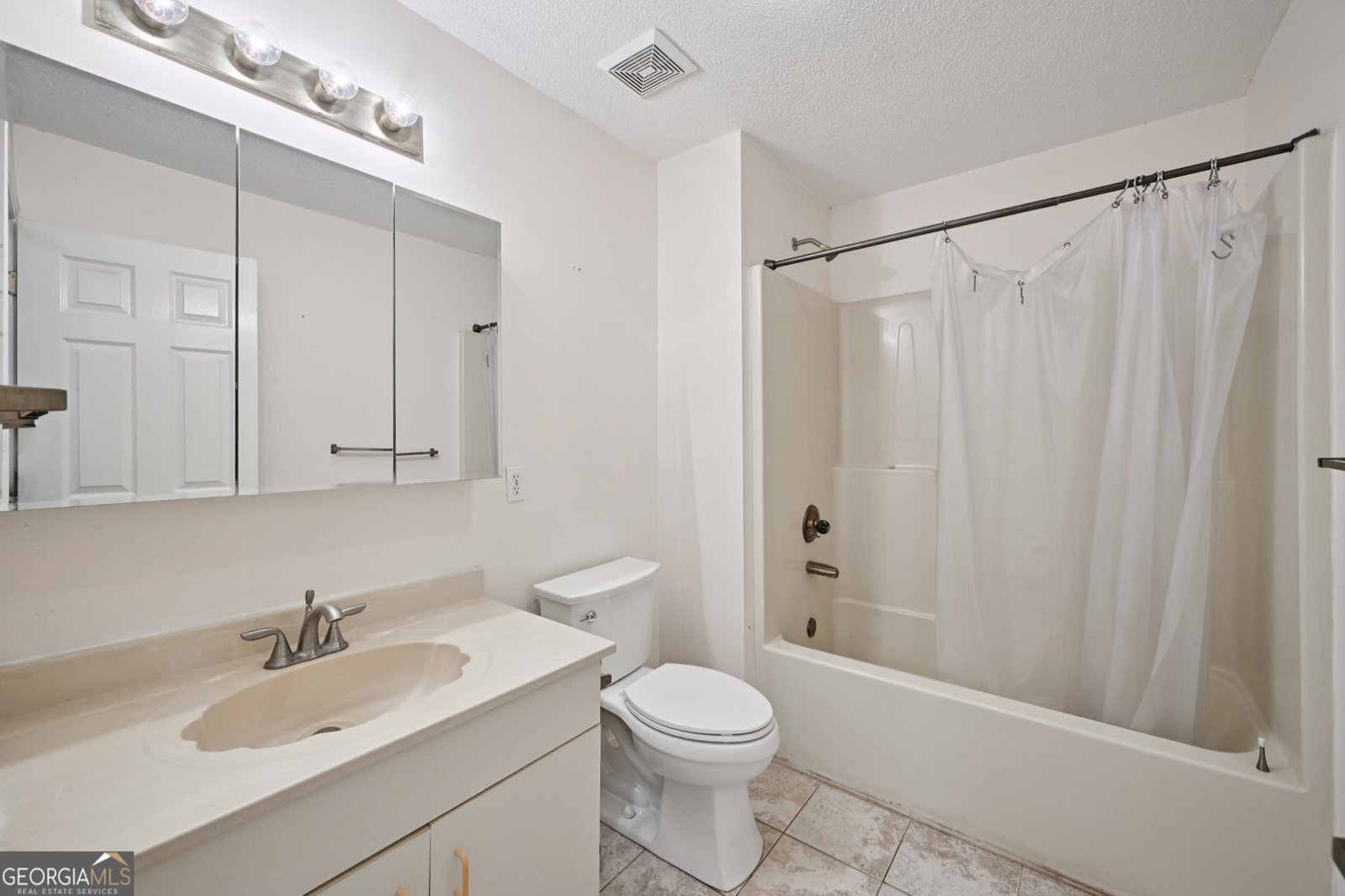 642 Lester Road Fayetteville - 24