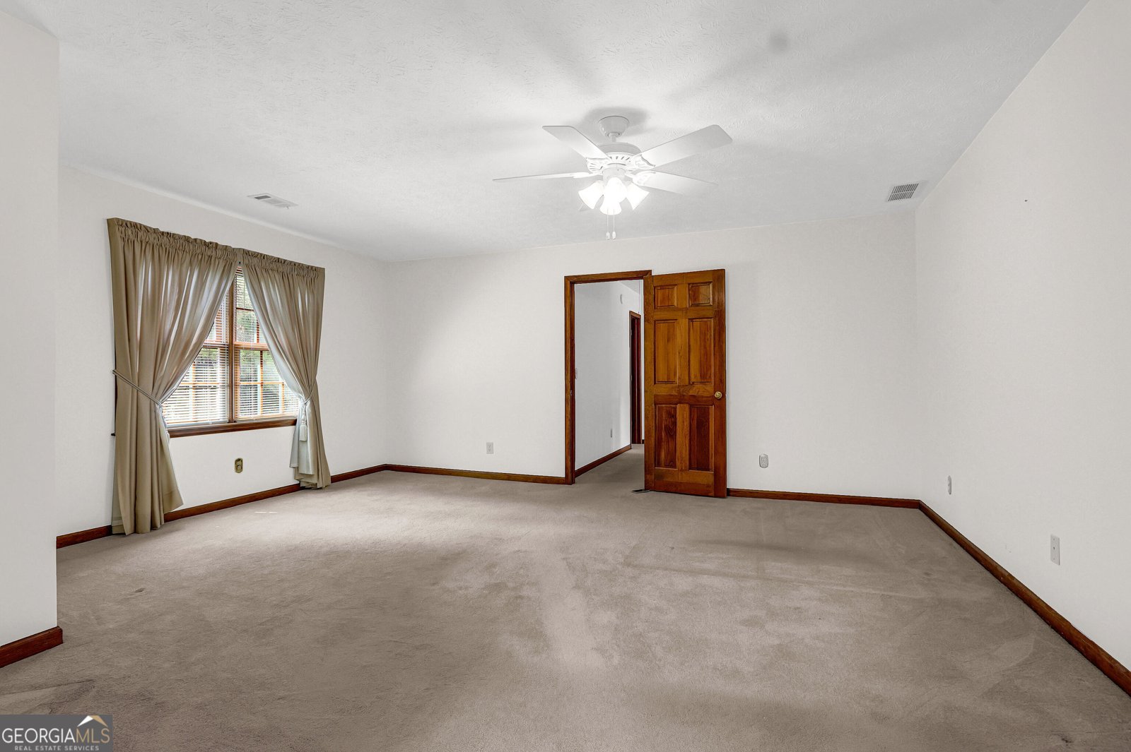 1901 Travers Circle Lawrenceville - 33